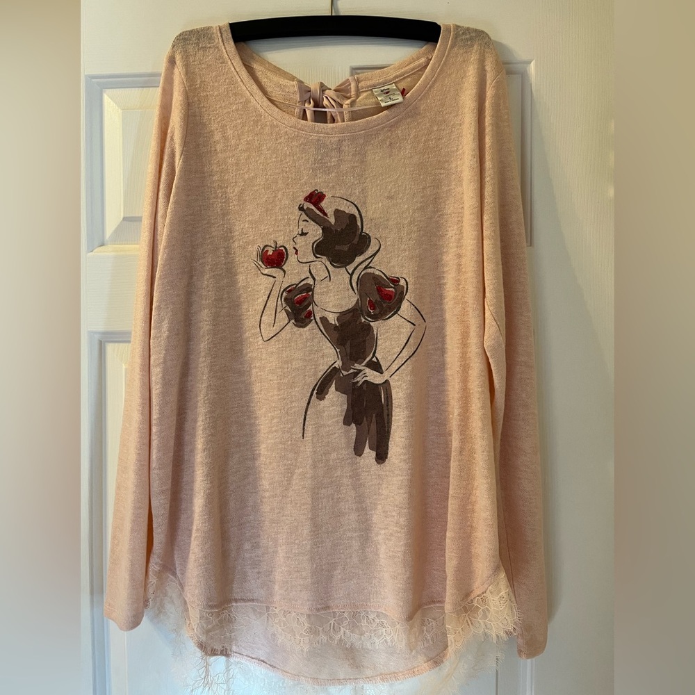 BNWT Disney Sleeping Beauty shirt